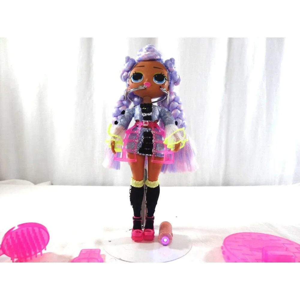 MGA LOL Surprise! OMG Dance Dance Dance Miss Royale Doll Purple Hair W/ Outfit a